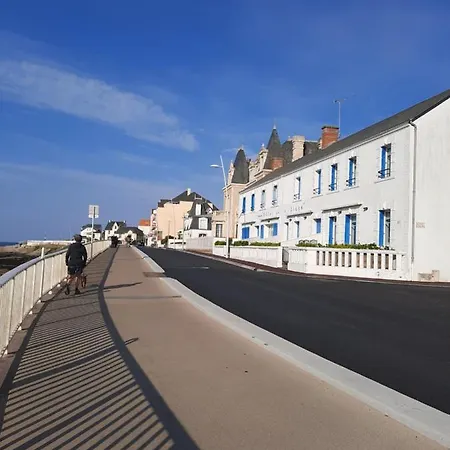 De La * Saint Gilles Croix de vie